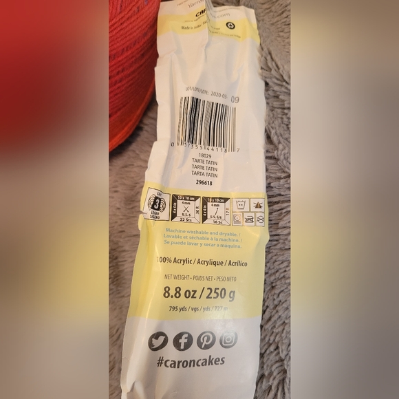 Caron Skinny cakes and LB Mandala - Picture 4 of 7